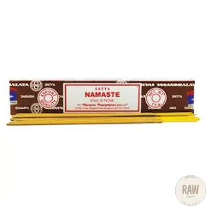 Satya Namaste-suitsuke