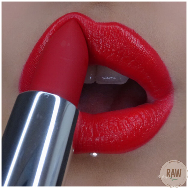 BellaPierre Mineral Lipstick –  Ruby – kuva 3