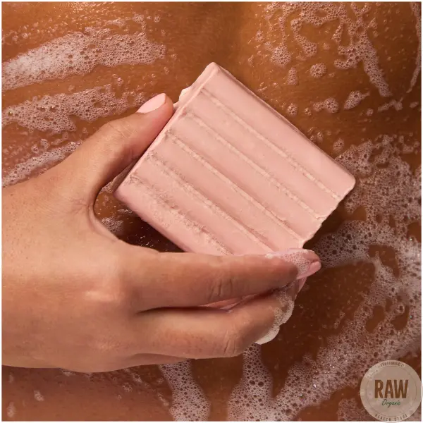 kitsch Cleansing Tart Cherry Solid Body Wash – kuva 8
