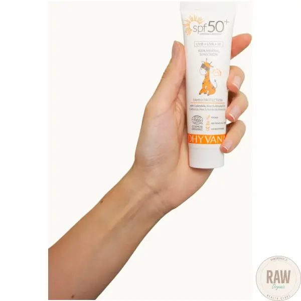 DHYVANA lasten aurinkovoide hajusteeton SK50+ 50ml – kuva 2