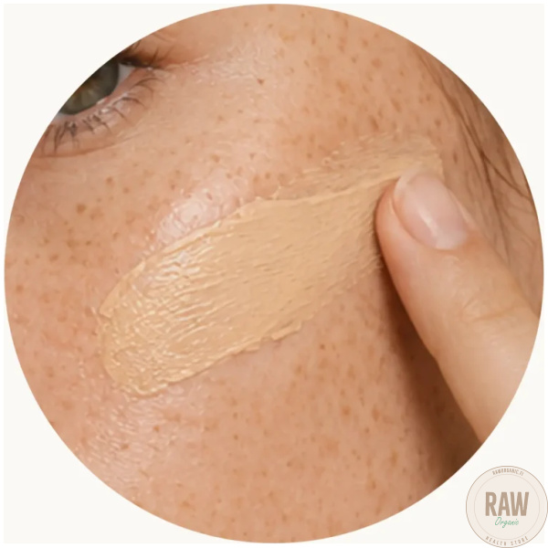 DHYVANA Sävyttävä aurinkovoide kasvoille SPF 50 Golden Beige, 50ml – kuva 5